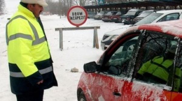 drumuri inchise din cauza vremii nefavorabile