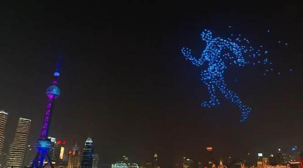 mii de drone sincronizate au luminat cerul chinei de anul nou spectacol de vis video