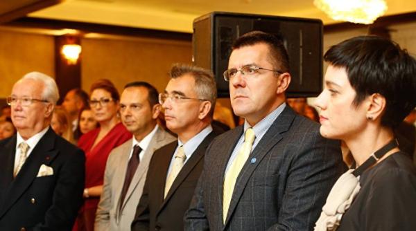 dungaciu  previziune despre romania  din nefericire  o sa devenim si mai putin semnificativi