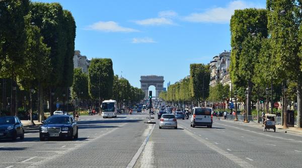 atentionare de calatorie in franta transporturile publice perturbate