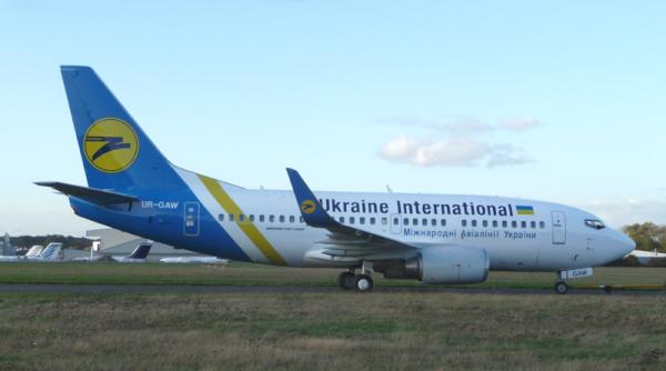 boeing 737 cu 180 de pasageri prabusit langa teheran