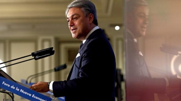 presedintele seat a demisionat spaniolul este asteptat sa devina directorului unui brand urias