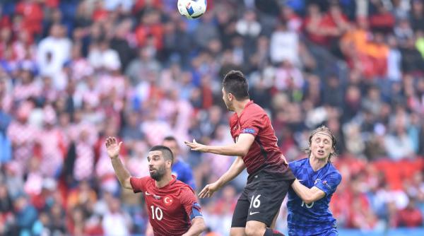 cum a ajuns arda turan sa imbrace tricoul barcelonei iar mai apoi sa fie condamnat la inchisoare