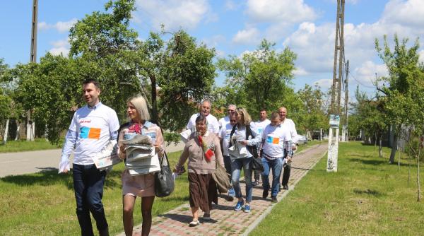 lider usr la politie acuzatii de furt loviri si distrugere