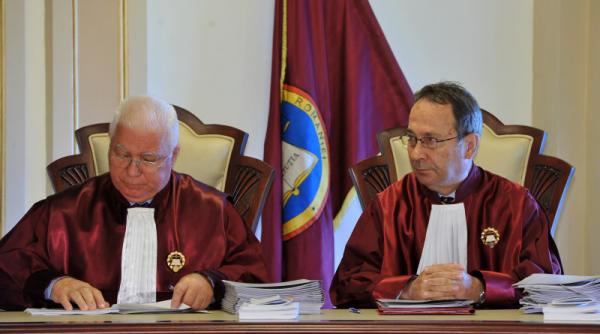 alegeri anticipate petre lazaroiu nu sunt constitutionale