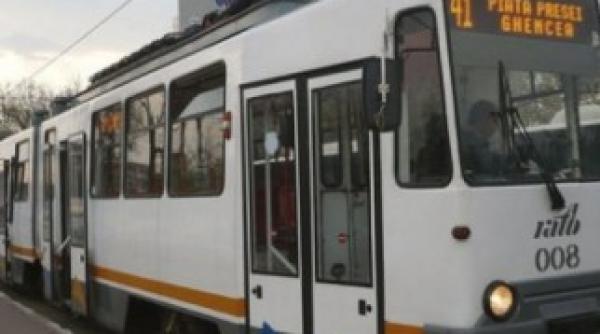tramvaiele liniei 41 blocate de circa 50 de minute stb a introdus o linie naveta