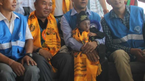 a murit cel mai scund barbat mobil din lume