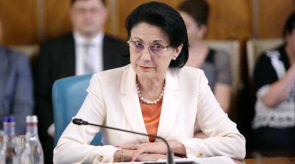 alegeri in doua tururi andronescu este o chestie de judecata de moment