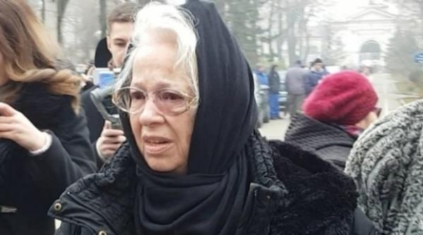 mama cristinei topescu locuia in bucuresti de ce nu si a sunat fiica de sarbatori