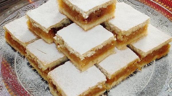 placinta cu mere nuca si scortisoara reteta simpla pe care o vei adora