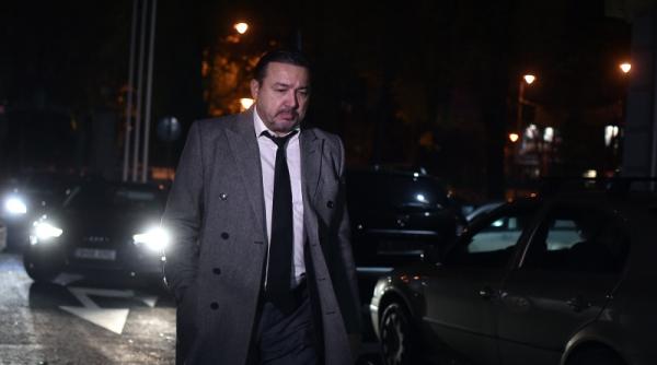 deputatul mitraliera s a activat corlatean in vizor jigniri in rafala