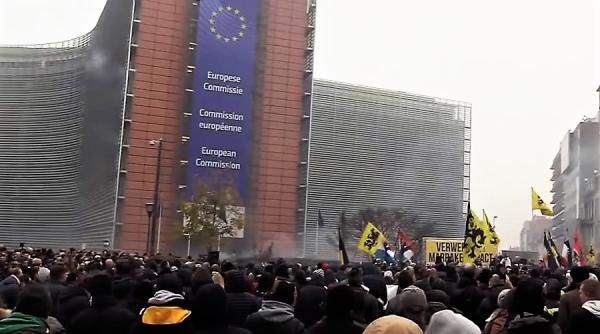 proteste la bruxelles impotriva poluarii politia i a arestat pe toti