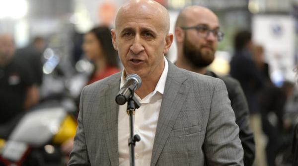 cine este dan costescu ales director general al cfr calatori