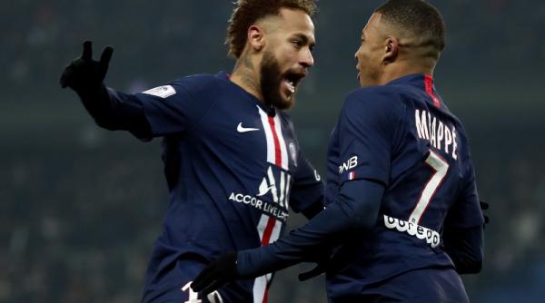 paris saint germain va disputa cu olympique lyon finala cupei ligii echipa la care evolueaza tatarusanu