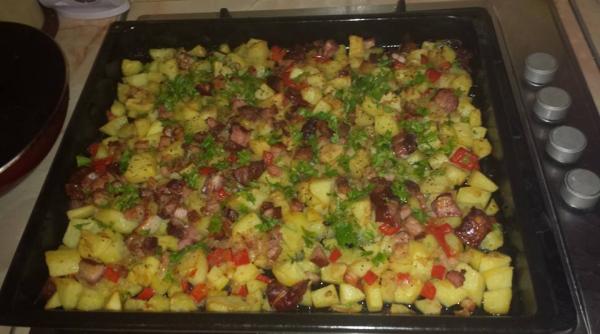 cartofi la cuptor cu afumatura romanii adora aceasta reteta nu exisa ceva mai bun