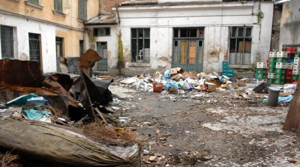 hotel concordia locul unde s a hotarat dubla alegere a lui cuza si unirea principatelor azi o rusine pe obrazul romaniei
