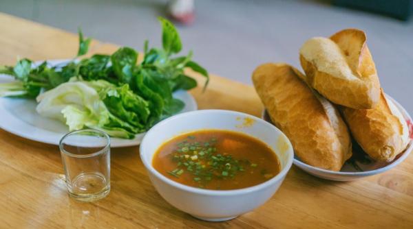 scapa de grasimea din supa trucul care te salveaza