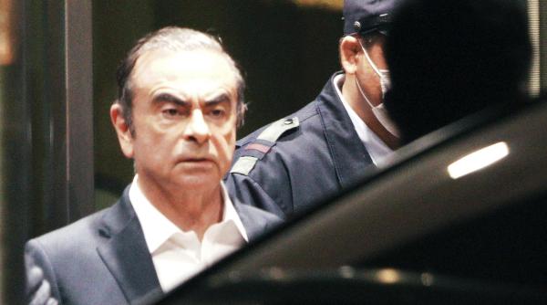 carlos ghosn sa se intoarca si sa isi demonstreze nevinovatia guvernul japonez vrea repatrierea fostului sef renault