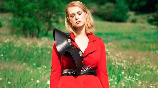 feli durere ascunsa fiica ei ii aminteste de drama traita