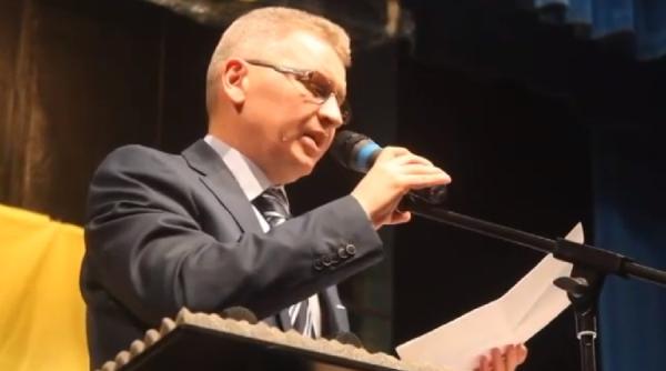 florin roman replica acida pentru usr sa munceasca mai mult si poate vor intelege