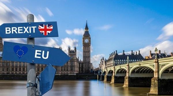 brexit ce se intampla dupa divortul marea britanie ue val valcu spulbera scenariile fanteziste