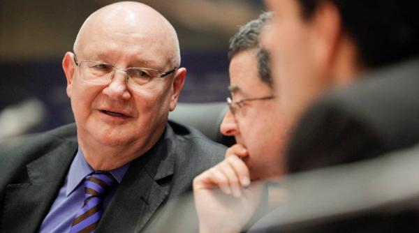 ioan mircea pascu il taxeaza pe eugen teodorovici in razboiul cu marcel ciolacu