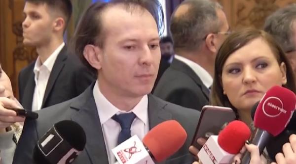 citu despre afirmatia ca e urmarit de spionul rus un mesaj pentru bichon si stapanul lui