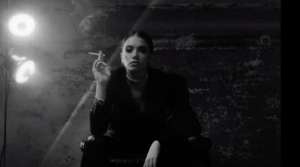 roxen cucereste topurile muzicale melodiile ei o terapie