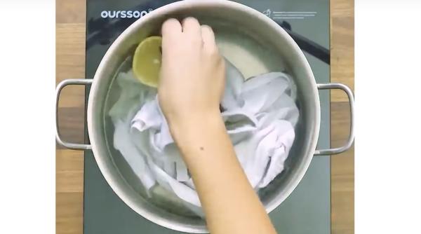 fierbeti o lamaie intr o oala cu o camasa alba trucuri la care nu te ai fi gandit video