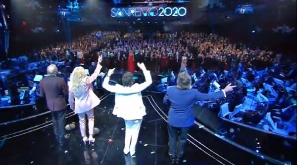 ricchi e poveri la sanremo 2020 reactia lui dan negru savuroasa ce mistocareala era la noi daca video