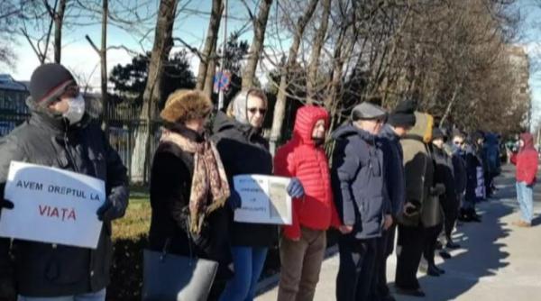 lant uman la spitalului judetean din constanta revolta pentru moartea femeii tinuta 16 ore pe hol