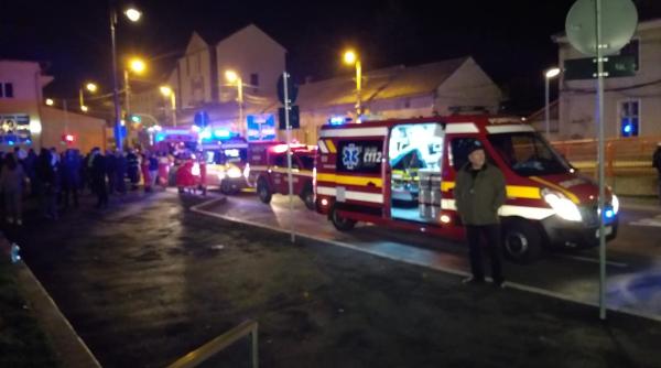 un angajat al mall ului din sibiu amendat dupa o alarma falsa clientii au fost evacuati
