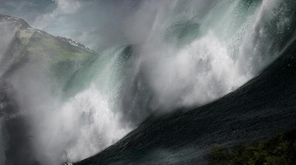 dezastru in australia de la incendiul puternic la inundatii catastrofale autobuzul inlocuit de feribot