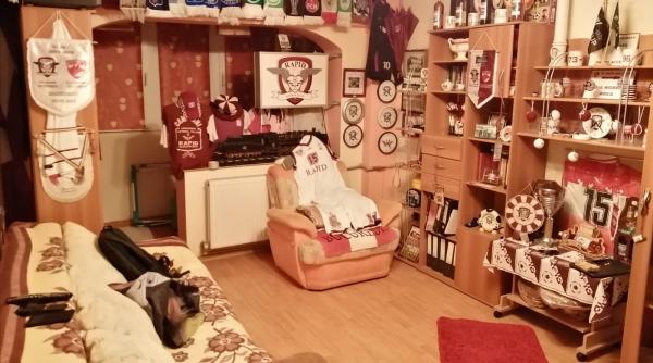 pastratorii de legende colectii si colectionari de fotbal la mmb