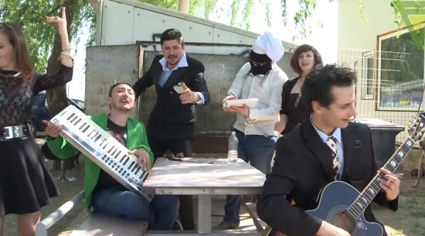 maneaua lu greta noua senzatie pe social media pentru sefa la ecosistem greta thumberg video