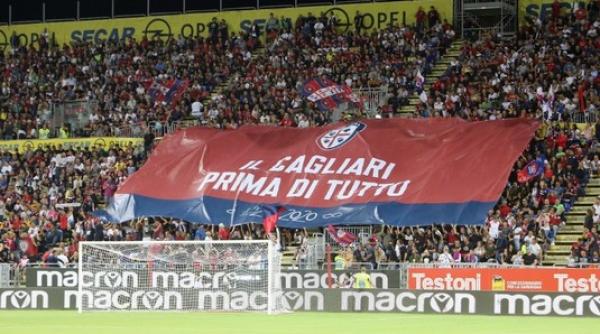 cagliari a interzis pe viata accesul pe stadion a trei suporteri pentru strigate rasiste