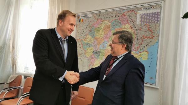 victor costache intalnire cu reprezentantii pacientilor cum au primit ultimele masuri din sistemul sanitar