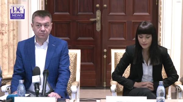 ministrul culturii  intrebat daca a vazut vreodata o opera a lui brancusi  nu  maine merg