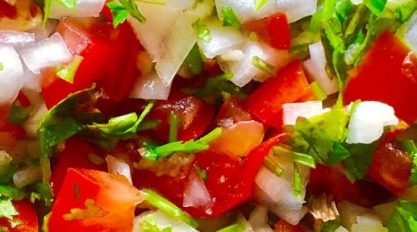 pico di gallo cea mai celebra salata din lume gata in cinci minute