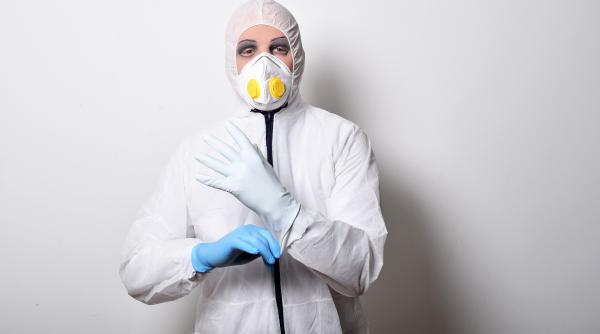 coronavirus izolarea la domiciliu o iluzie val valcu semnal de alarma intrebari fundamentale