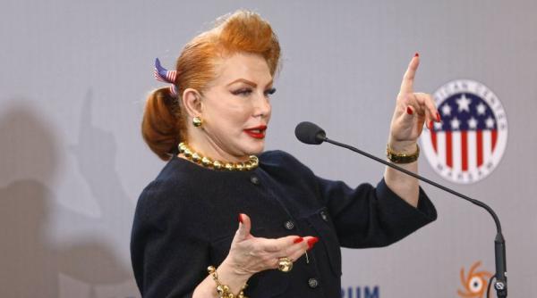 sua acuza ue ca a politizat situatia statului de drept in polonia