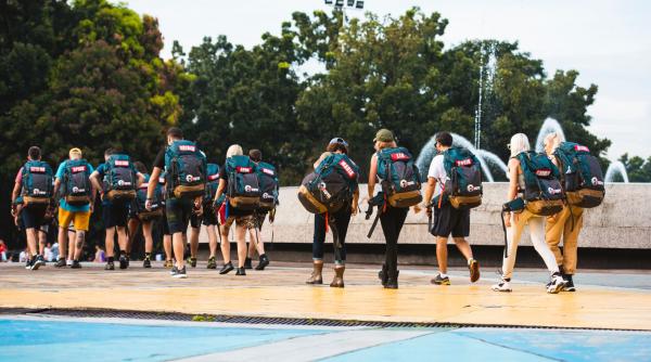 misiune grea pentru vedetele asia express poate ne ia asta pe sus pe coarne