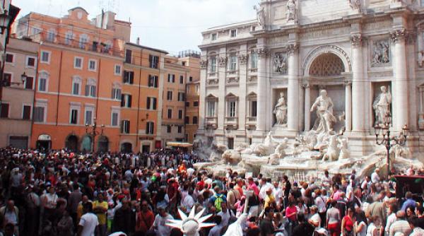 coronavirusul afecteaza turismul din roma