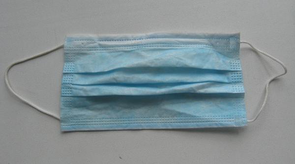 o fabrica de televizoare sharp va fi folosita pentru a produce masti de protectie