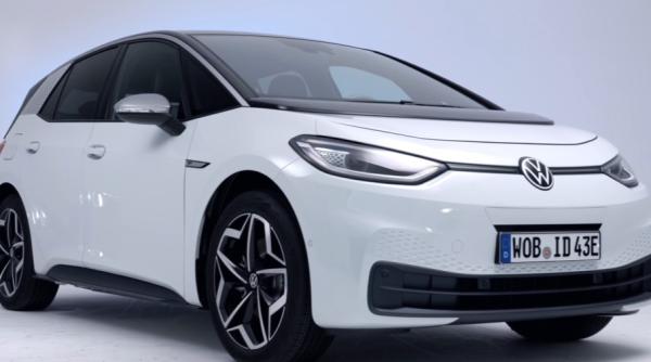 volkswagen id 3 poate fi amanat din cauza unor probleme de software lansarea din vara este in pericol