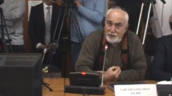 vosganian va pierdeti respectul meu nu repetati erorile lui citu