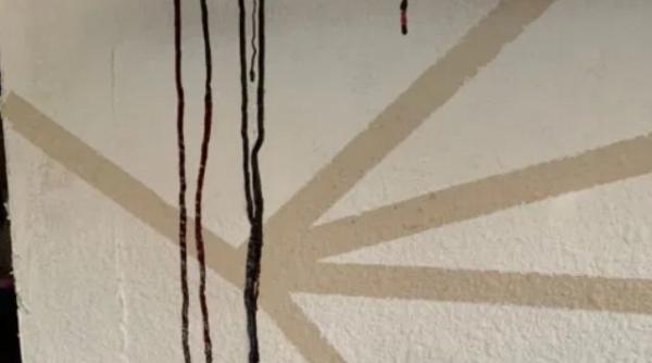 o pata neagra se scurgea din tavan s au ingrozit de ce au aflat