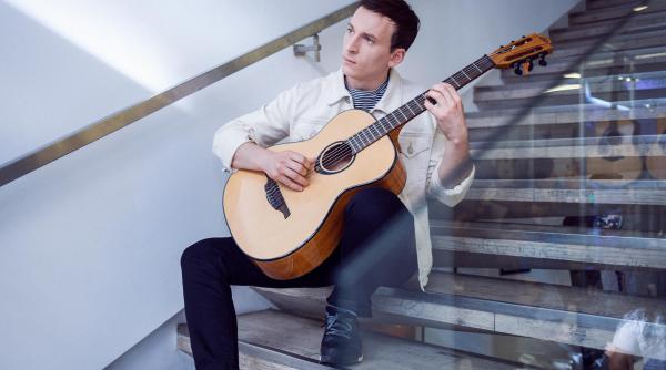 the motans lanseaza piesa intamplator m ai omorat intamplator luandu mi dragostea peste picior video