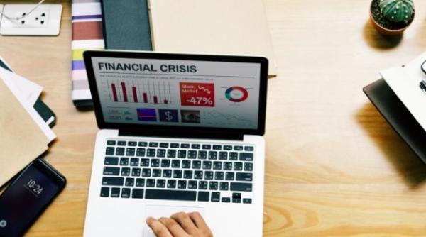 bursele europene s au prabusit dupa ce donald trump a restrictionat calatoriile catre sua