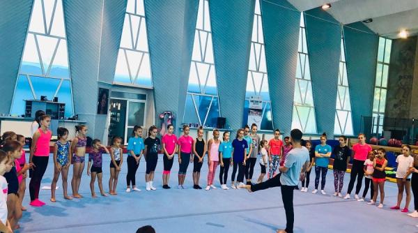 federatia romana de gimnastica a sistat activitatea centrelor nationale de juniori